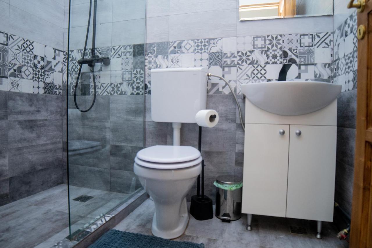 Apartament Luxor Apartment ทูร์ดา ภายนอก รูปภาพ